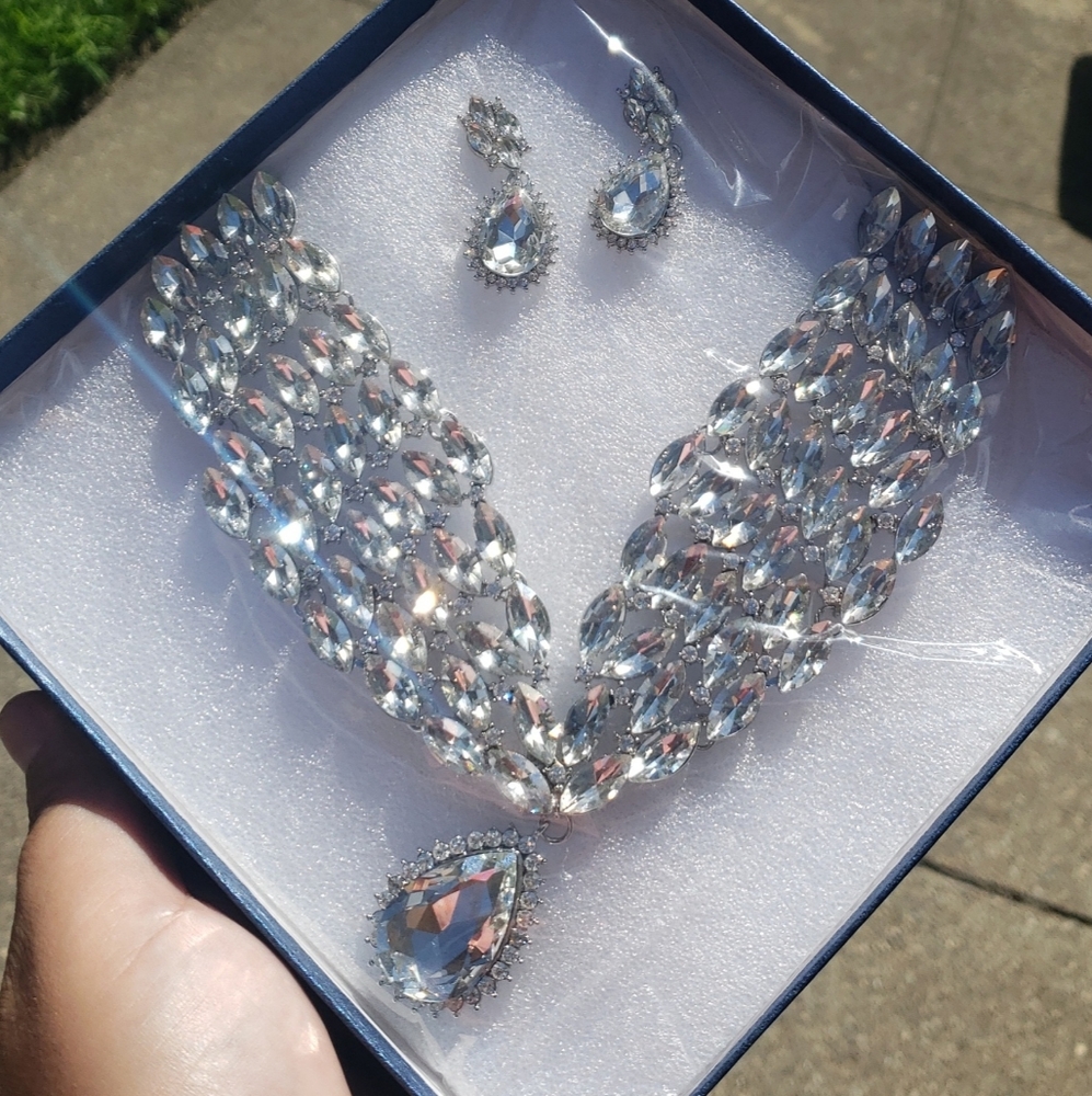 Austrian crystal necklace with matching earrings